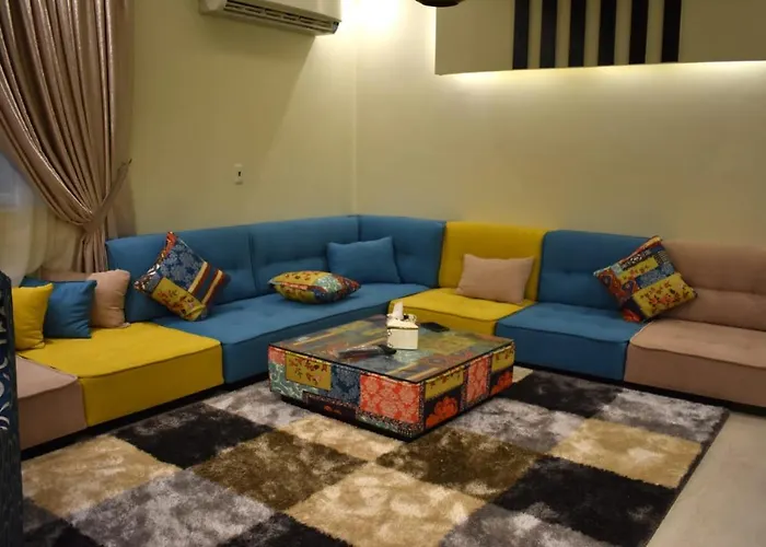 شقه فندقيه في المهندسين